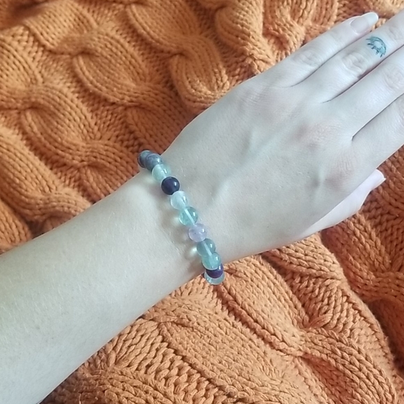 Handmade Genuine Fluorite Bracelet - Picture 3 of 4
